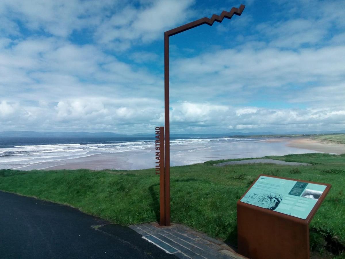 Beach Side Apartment Bundoran Exterior photo